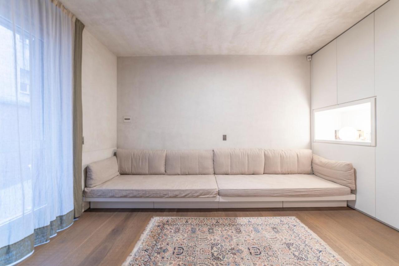 Stylish Loft Apartment มิลาน ภายนอก รูปภาพ